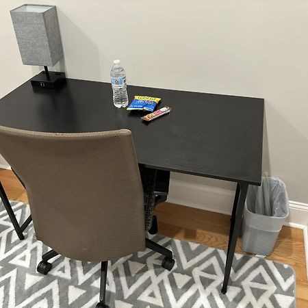 Homestay B&B In Boston - 3 Locations In Dorchester Экстерьер фото
