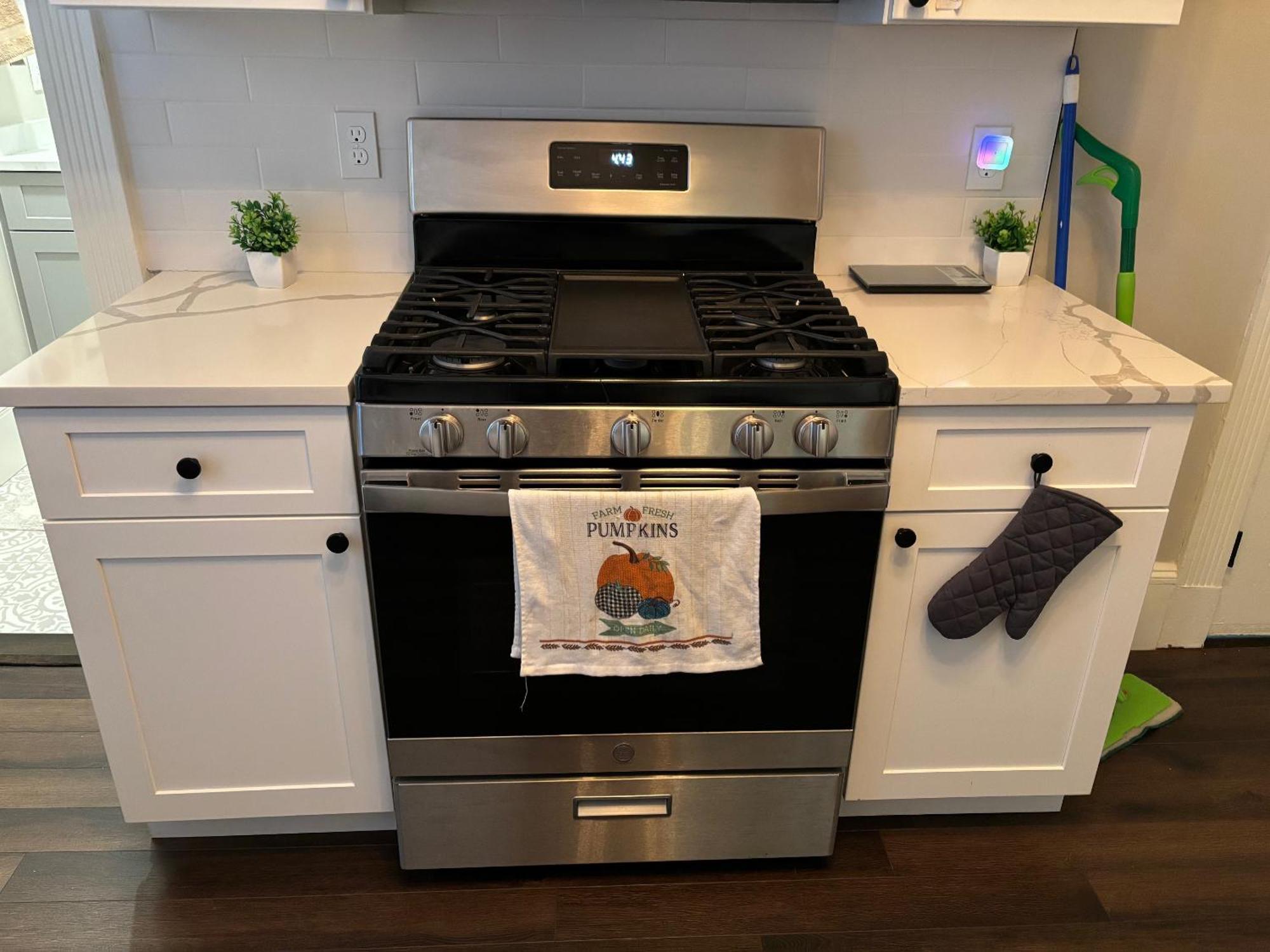 Homestay B&B In Boston - 3 Locations In Dorchester Экстерьер фото