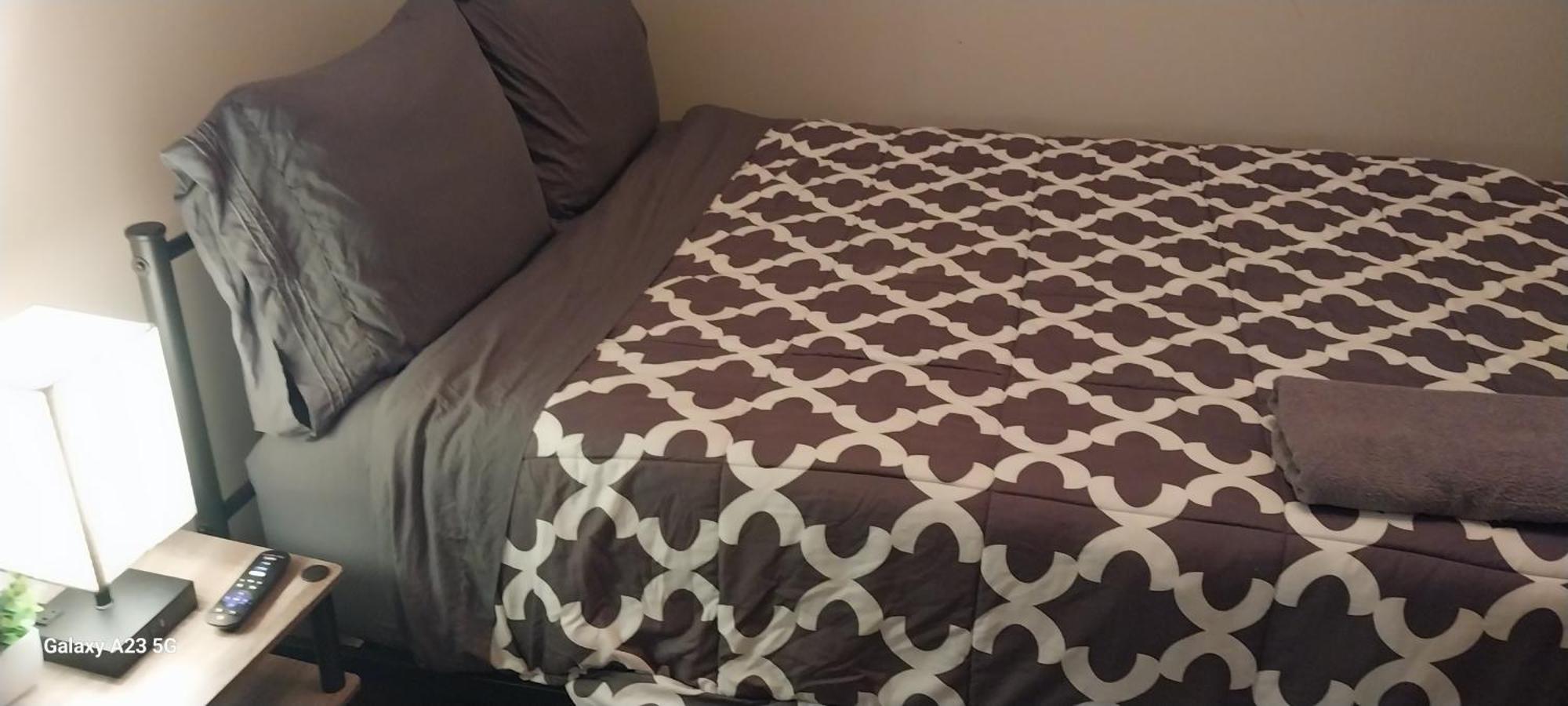 Homestay B&B In Boston - 3 Locations In Dorchester Экстерьер фото