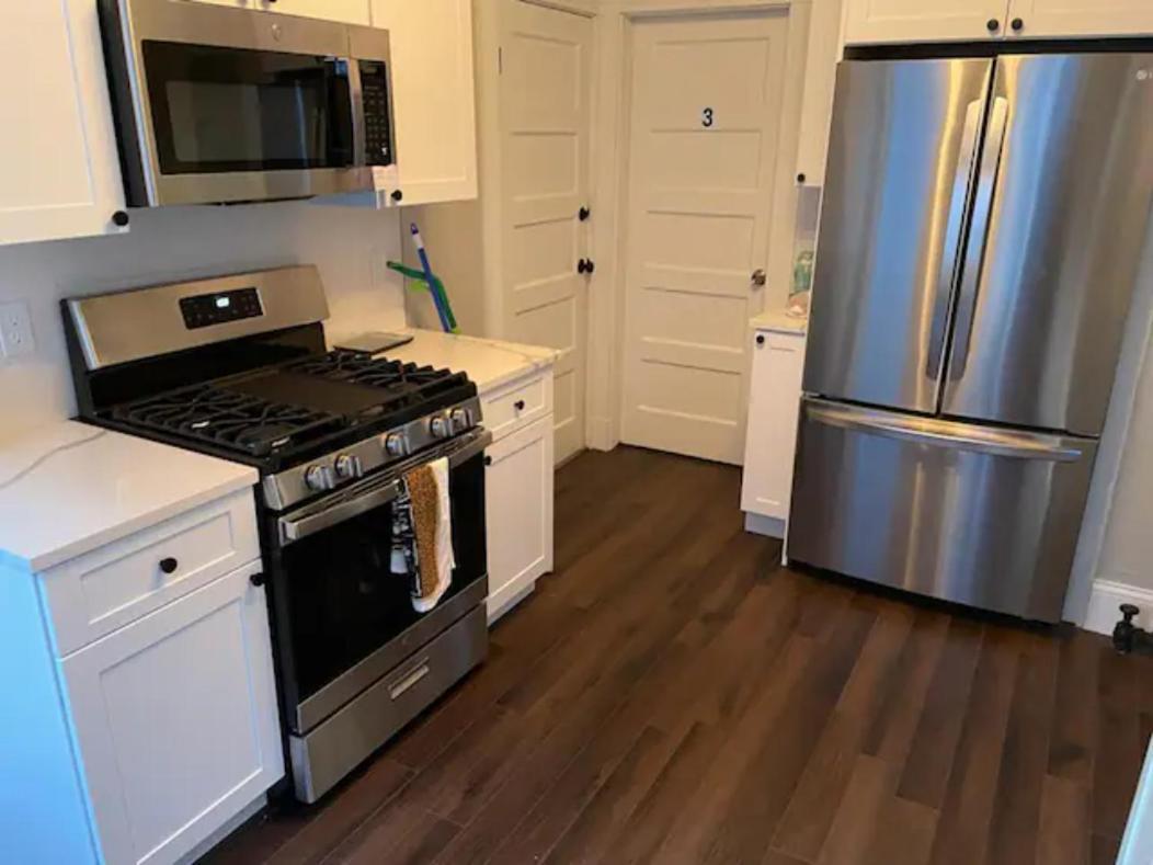 Homestay B&B In Boston - 3 Locations In Dorchester Экстерьер фото