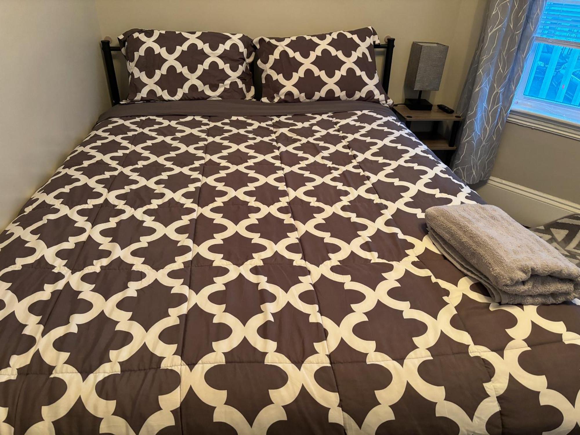 Homestay B&B In Boston - 3 Locations In Dorchester Экстерьер фото