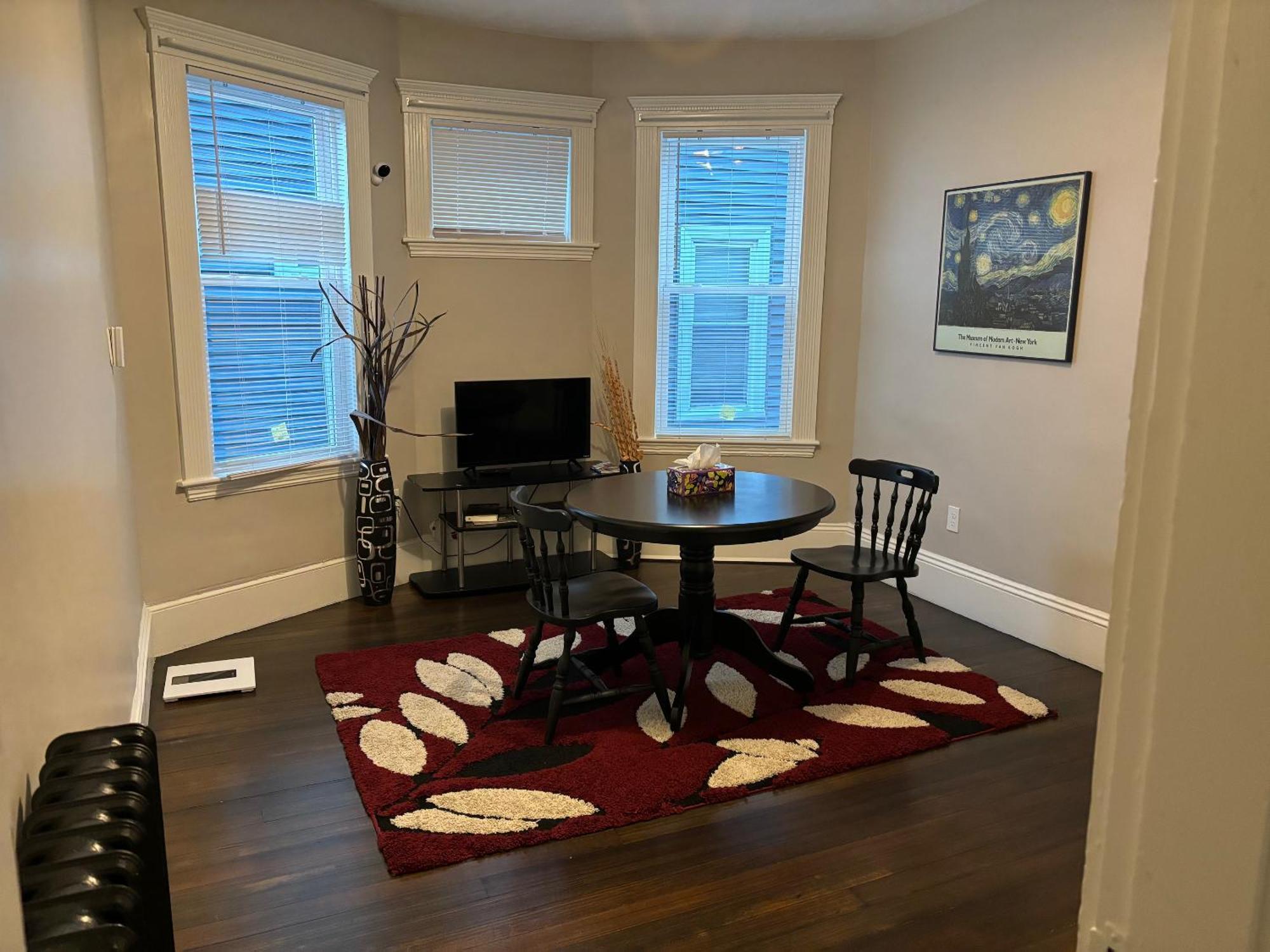 Homestay B&B In Boston - 3 Locations In Dorchester Экстерьер фото